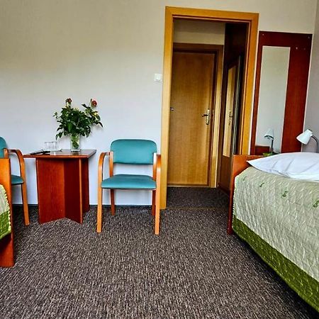 Hotel Dom Pracy Tworczej à Kazimierz Dolny Extérieur photo
